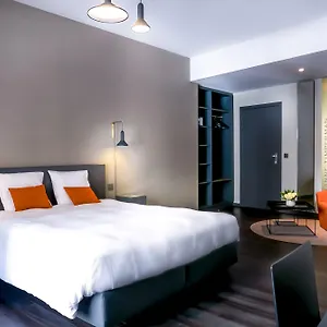 Atlas 3*, Bruxelles Belgique
