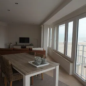 Mariakerke-bad Zeezicht Appartement